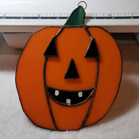 Stained Glass Pumpkin - Picture 5 of 9